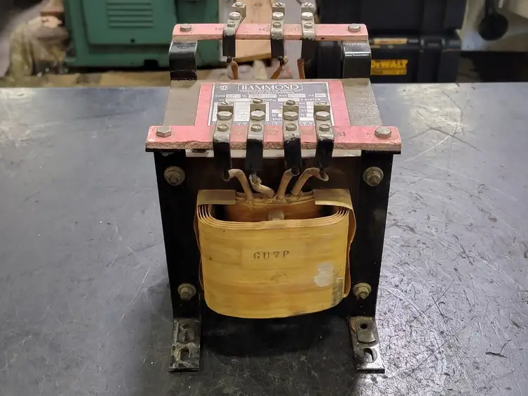 Used HAMMOND MANUFACTURING GU7P Transformers British Columbia CA | Lenmark #265699