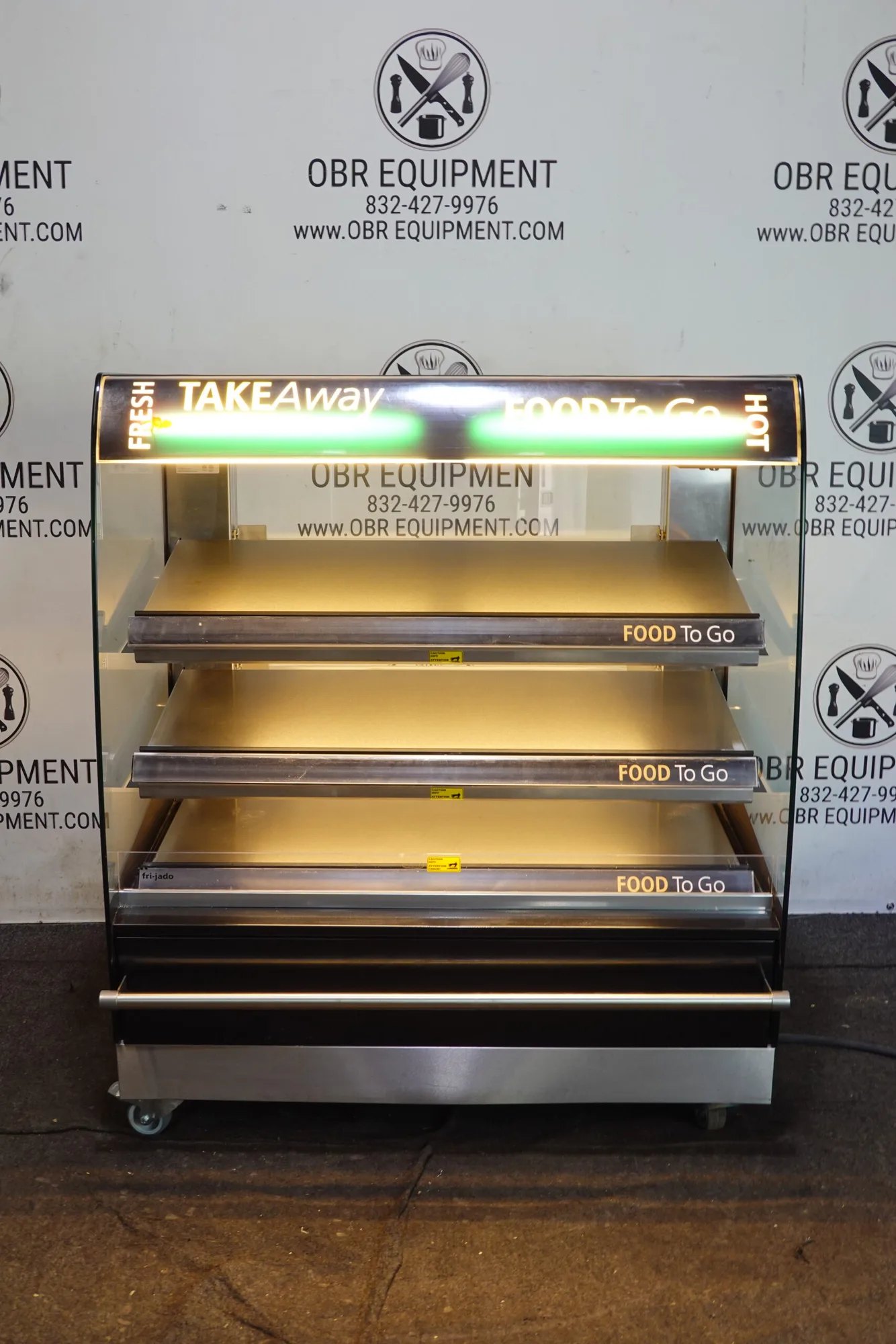 FRI-JADO 48” ELECTRIC HEATED SELF-SERVE MERCHANDISER MULTI-DECK DISPLAY MODEL MD-48-3