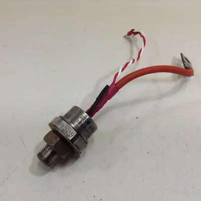 USED INTERNATIONAL RECTIFIER 101110-7