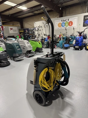 Advance ET700 Carpet Extractor Refurbished