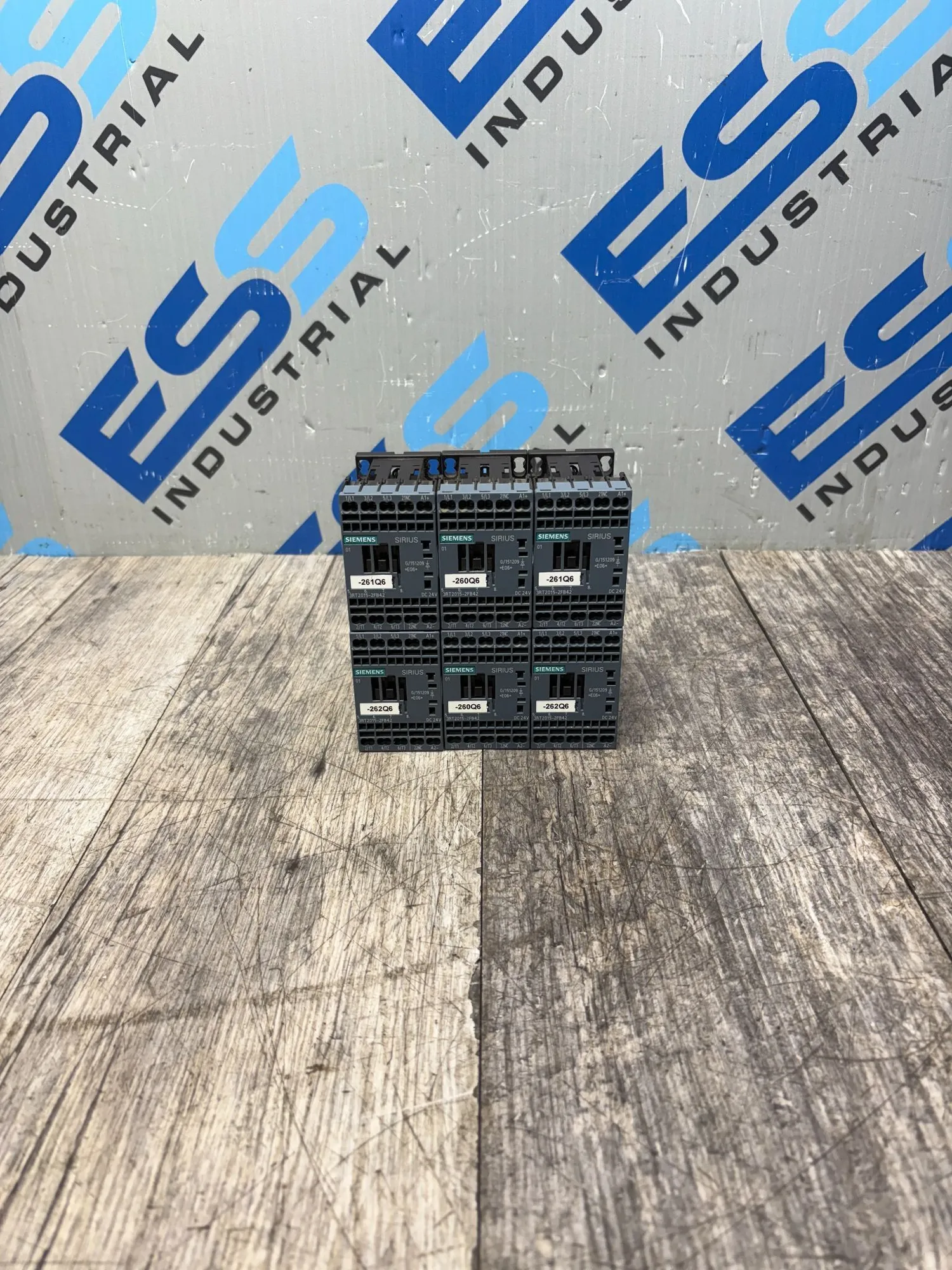 USED SIEMENS 3RT2015-2FB42