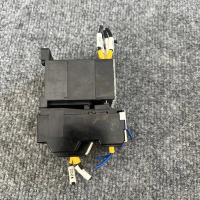 Used Fuji Electric SJ-0G/UL TK-ON PLC Contactors California US | Davliegogo LLC #1707541