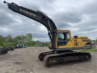 Used 2006 VOLVO EC330B LC Excavators Michigan US | Miedema Asset Management Group #1404052