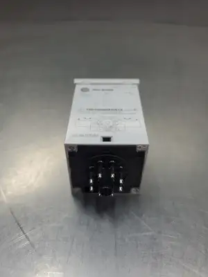 Used Allen-Bradley 700-HRQN2GA12 Ser. D True Off Delay Timing Relay Relays & Switches | Palmetto Automation #1149526