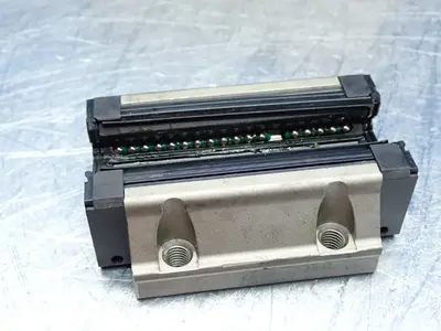 NEW THK SHS25C1SSEGKBLOCK