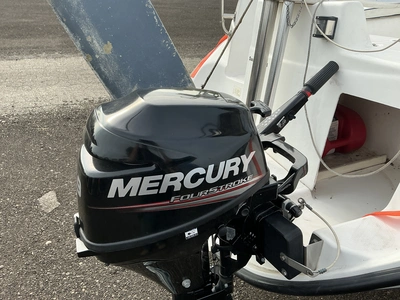 USED 1998 HUNTER TBD