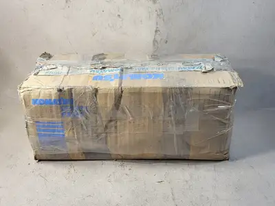 NEW KOMATSU 6735-62-2110
