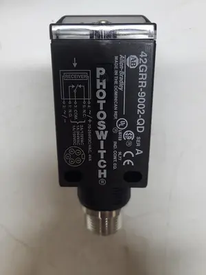 Used KEYENCE KEYENCE OP Photoelectric Sensors Michigan US | ND Industrial Surplus #1411356