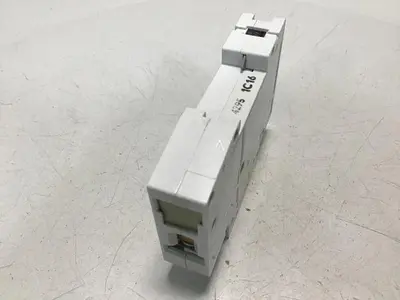 USED SIEMENS 5SX21C16