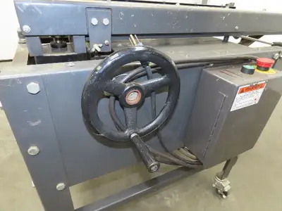 Used LOVESHAW _UNKNOWN_ Case Sealers - Tapers Indiana US | Arrow Industrial #1411391