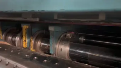 2003 Mckinley 3700 Flexo Folder Gluer | Corrugated Machinery Brokers (6)