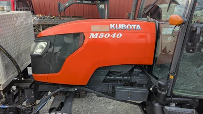 USED KUBOTA M5040