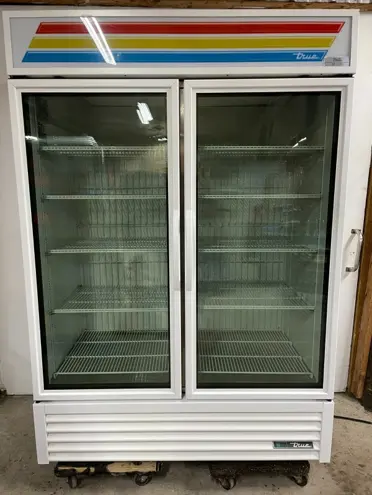182-0192 True GDM-49F-HC~TSL01 2-Door White Display Freezer with Swing Doors