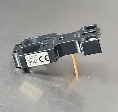 Banner 2LM5R Multi-Beam 2-Wire AC Logic Module. Loc5E10
