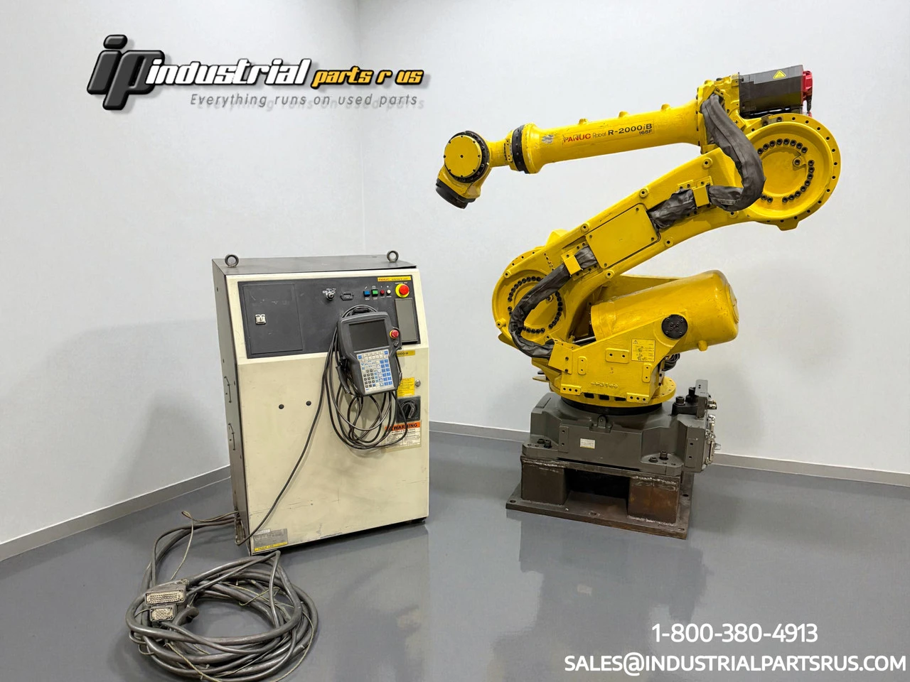 USED FANUC R-2000IB