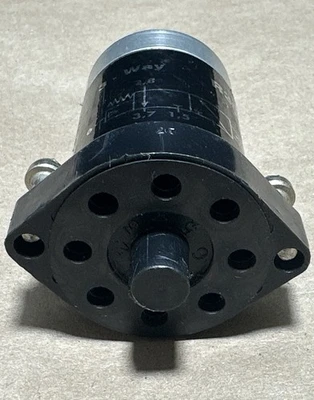 USED Clippard R301