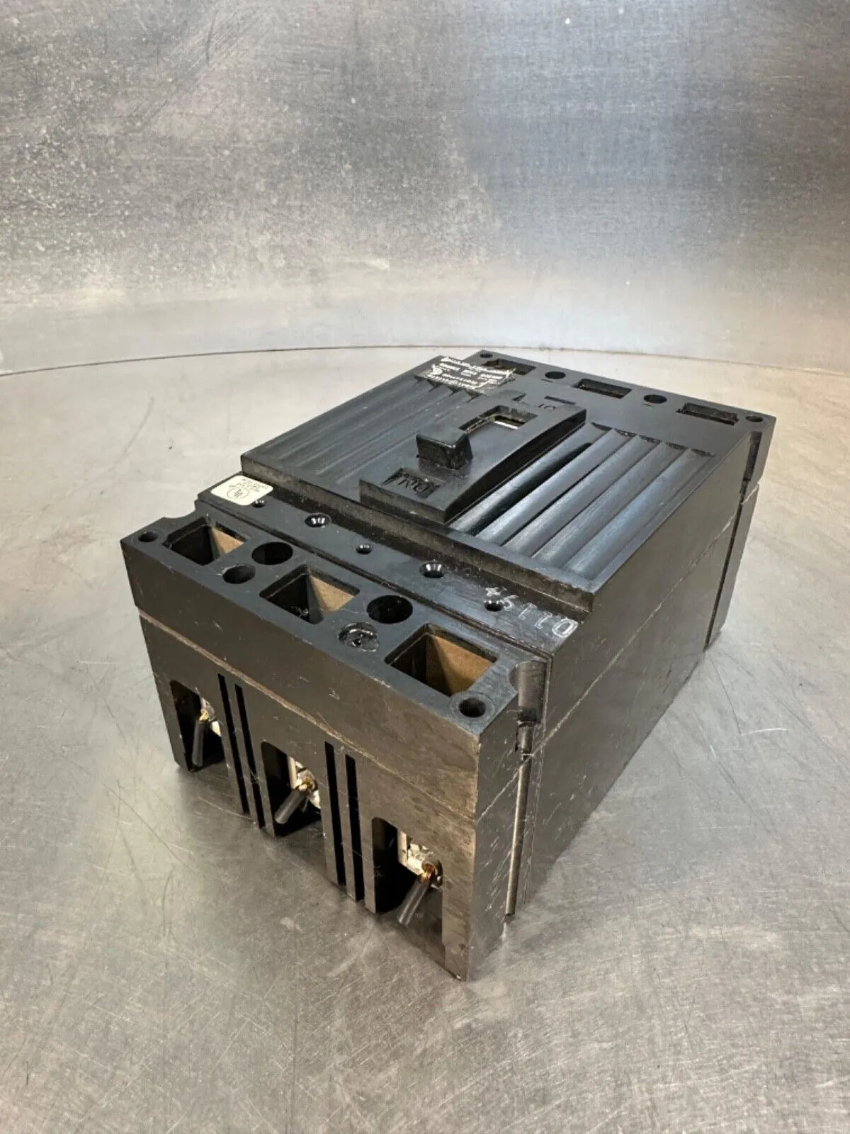 GE TED134Y100 480VAC, 100 AMP Used. - Each (4A-28)