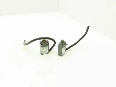 Telemecanique XCB A1102 Plunger Limit Switch 1.5A  Lot of 2