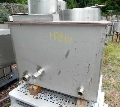 USED 125 GALLON TANK 125 RECTANGULAR TANK