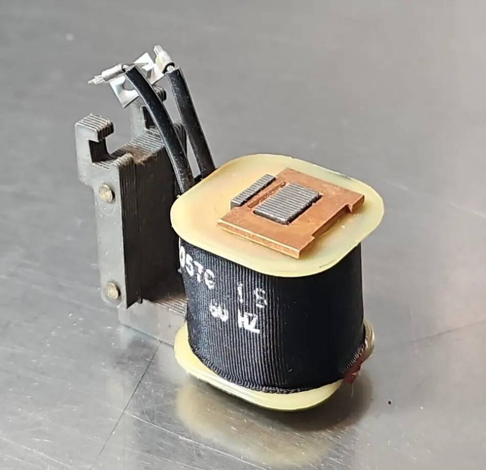 General Electric 55-500057G2 Coil 115 V/ 60Hz. Loc4D29
