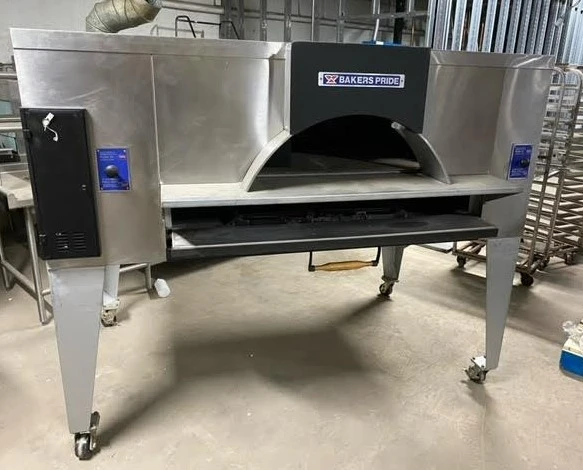 72-0241 Bakers Pride FC-816 Gas Pizza Deck Oven