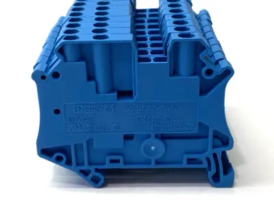 New | in-Stock PHOENIX CONTACT UT 2,5-TWIN BU, 3044526 Terminal Blocks | Maverick Industrial Sales #1106751