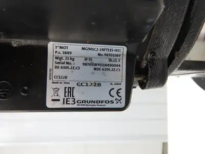 Grundfos MTR3-11/11 D-M-A-AQQV Immersion Coolant Pump 58L/min 230V 3PH 1.25"npt