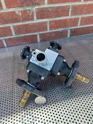 USED 4 ITT PURE FLO STAINLESS STEEL DIAPHRAGM VALVE W/ 1/2" - 1 1/2 SANITARY FITTINGS