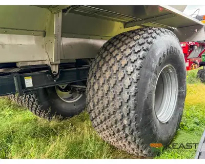 Used UNVERFERTH _UNKNOWN_ Dry Spreaders Iowa US | Keast Enterprises #1360460