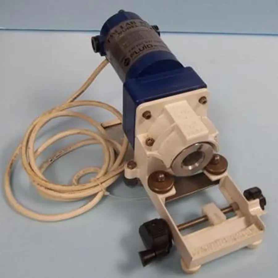 QTY. 1. FMI FLUID METERING INC. LAB PUMP Q PUMP MO...