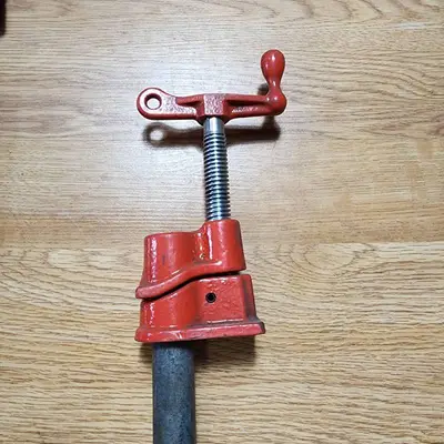 Lot of 2 Pipe Clamps
