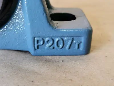 NEW 2022 AMI BEARINGS UEP207-22
