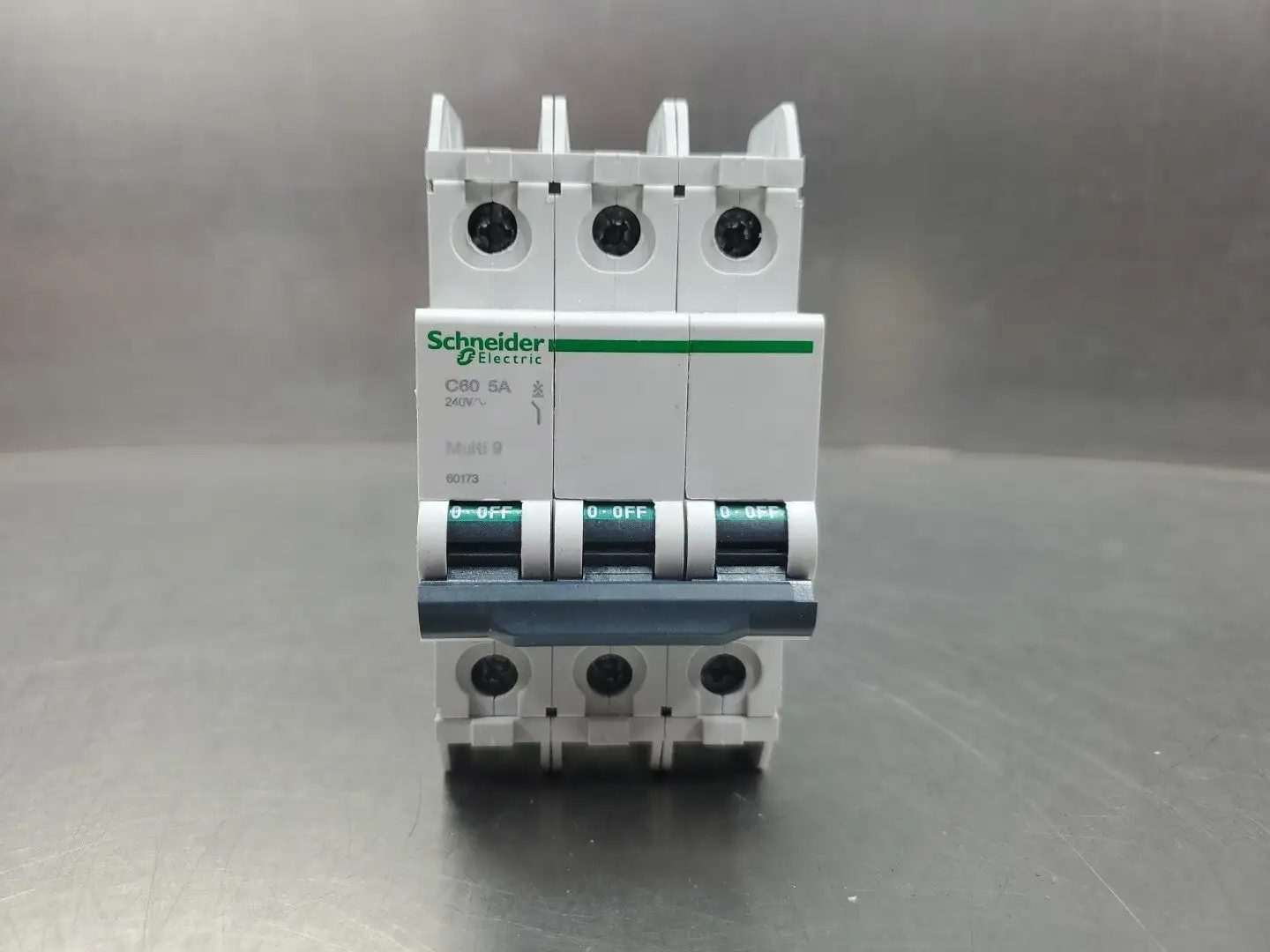 USED Schneider Electric 60173 Multi 9 (C60 5A)