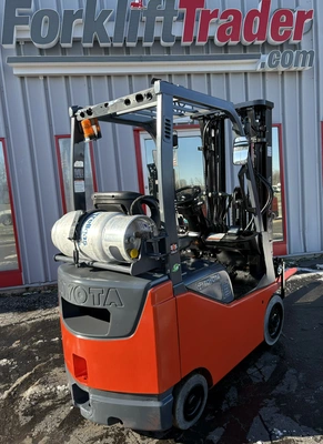 USED 2016 TOYOTA 8FGCU15