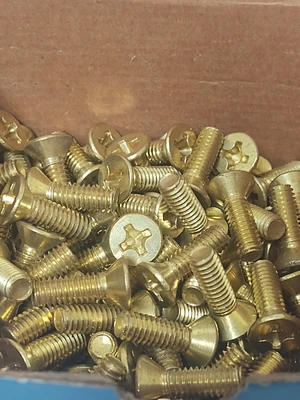 NEW Fastenal Screw
