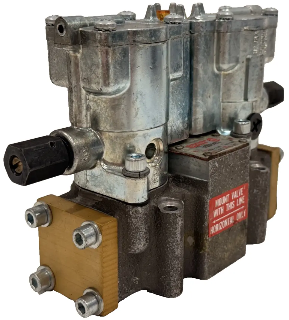 NEW PARKER L6553910253 SOLENOID CONTROL VALVE DOUBLE K175903553 SOLENOIDS