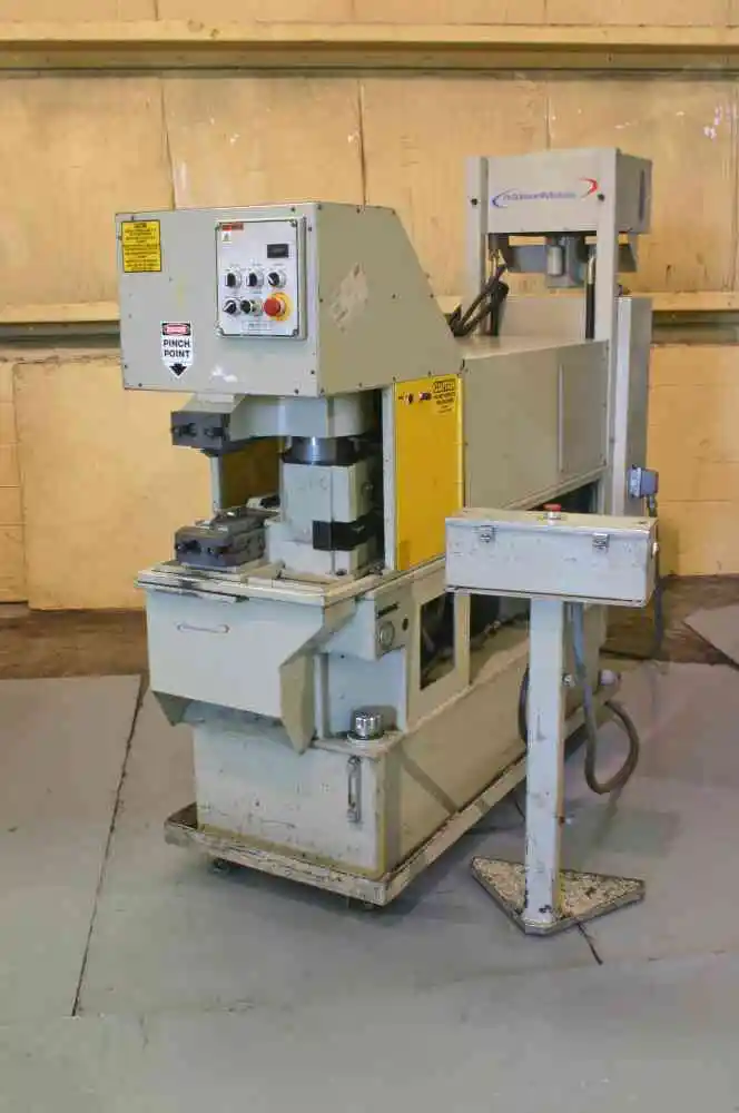 USED 2004 ADDISONMCKEE FM-70-TT