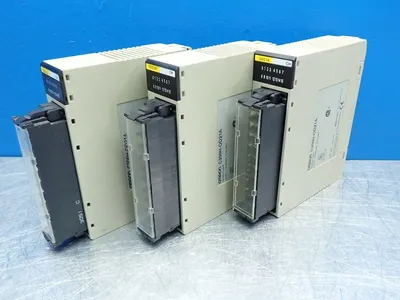 USED OMRON C200HOD21A