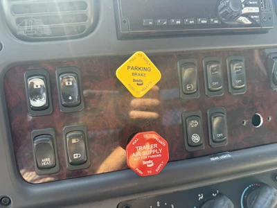 Used 2018 FREIGHTLINER BUSINESS CLASS M2 106 Reefer Trucks California US | Mittry Construction #1519641