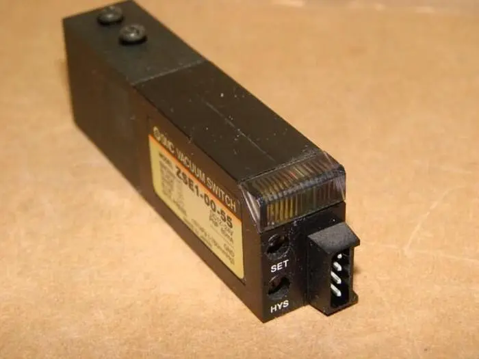 Used SMC ZSE1-00-55 Relays & Switches Michigan US | Ideal Machinery #594078