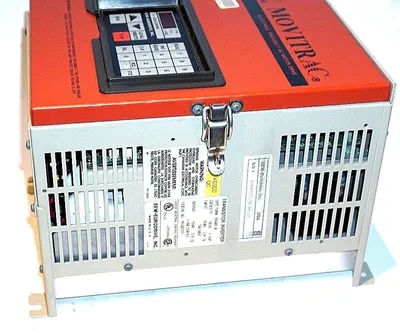 NEW SEW EURODRIVE B4608.0 MOVITRAC ADJUSTABLE AC MOTOR DRIVE 7.5 HP, B46080