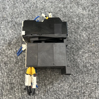 Used Fuji Electric SJ-0G/UL TK-ON PLC Contactors California US | Davliegogo LLC #1707541