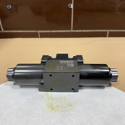 NEW Nachi SL-G01-C5-GR-D2-31