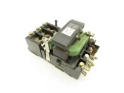 General Electric 100 Hp Motor Starter Contactor 120V Coil 135 Amp Nema 4