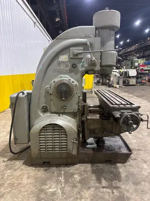 #3 KEARNEY & TRECKER MILWAUKEE MODEL #3 VERTICAL MILLING MACHINE 64" x 13" x 10 HP: YOBRO #24458