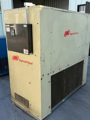 2013 INGERSOLL RAND R110ne-A AIR COMPRESSORS, ROTARY SCREW/SLIDING VANE | Machinery Network (8)