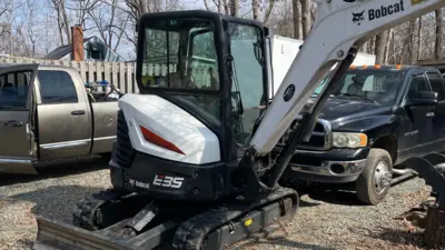USED 2021 Bobcat E35I