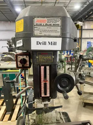 Used _UNKNOWN_ _UNKNOWN_ Milling & Drilling Machines (Combo) Minnesota US | Myron Bowling Auctioneers Inc #1541722