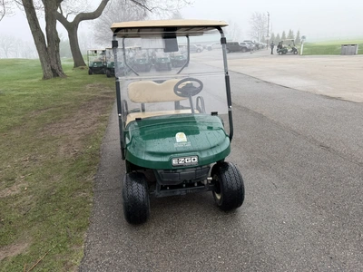 (1) 2017 E-Z-Go golf cart with a Kawasaki gas engine, model 625111G01, does not include Club canopy,...
