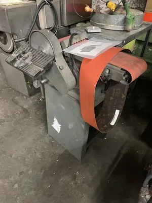 5955-590 6″ x 9″ Disc & Belt floor model Horizontal / Vertical Sander